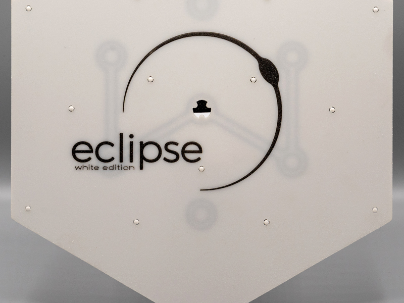 Hexmat Eclipse Isolator White Edition